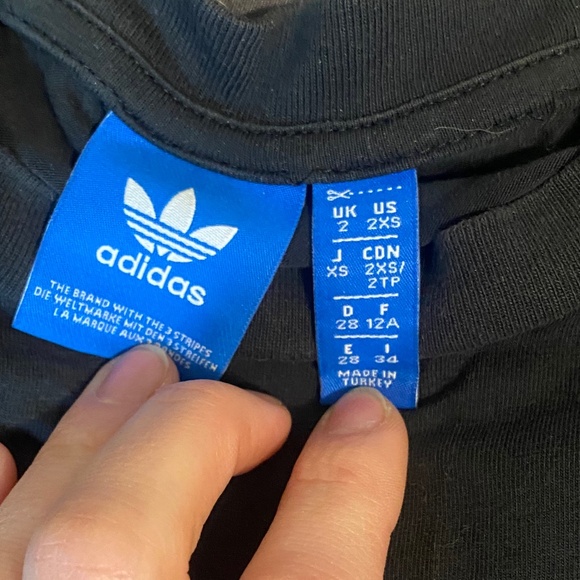 Vintage Adidas crop top - Picture 3 of 3